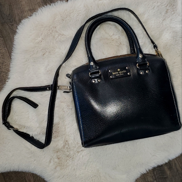 kate spade Handbags - Kate Spade "Alessa" satchel